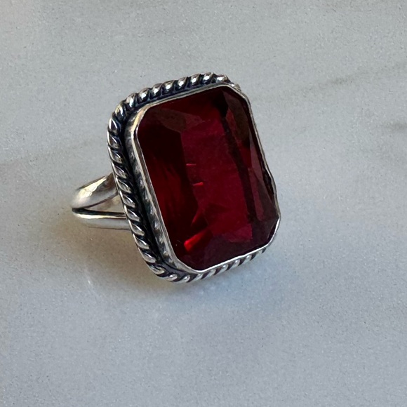 NWOT Sundance Red Sky Ring, Garnet, Sterling Silver - Picture 2 of 9